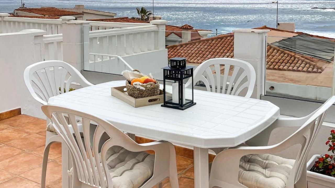 Harmony Beach House - 2Br Sea Views Terrace Villa Телде Екстериор снимка